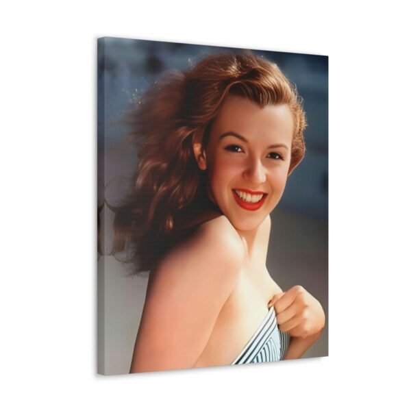 Rare Photo Of Young Marilyn Monroe