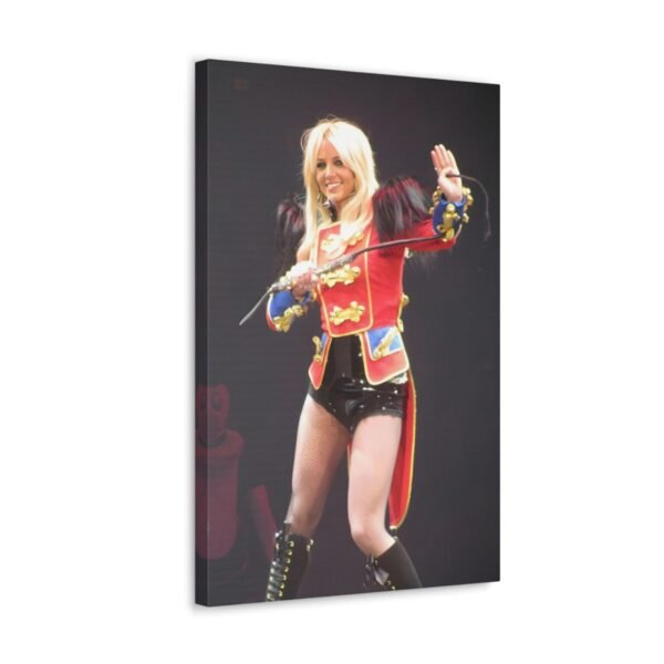 Britney performing Circus In Boston 2009